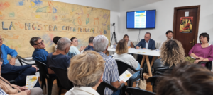 Assemblea dell’associazione Città Futura Gubbio nella sede di via Manzoni durante la presentazione del programma Autunno insieme 2026.